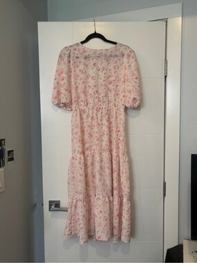 Only Pink Floral Tiered Maxi Dress